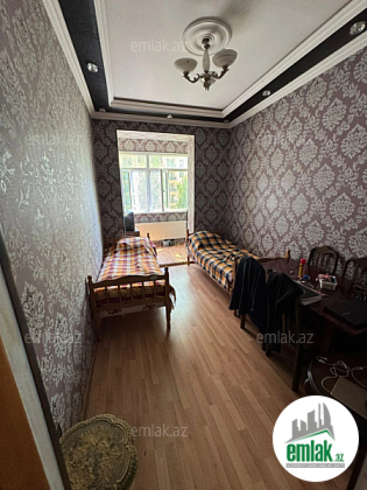 Satılır 3 otaqlı köhnə tikili 74 m²