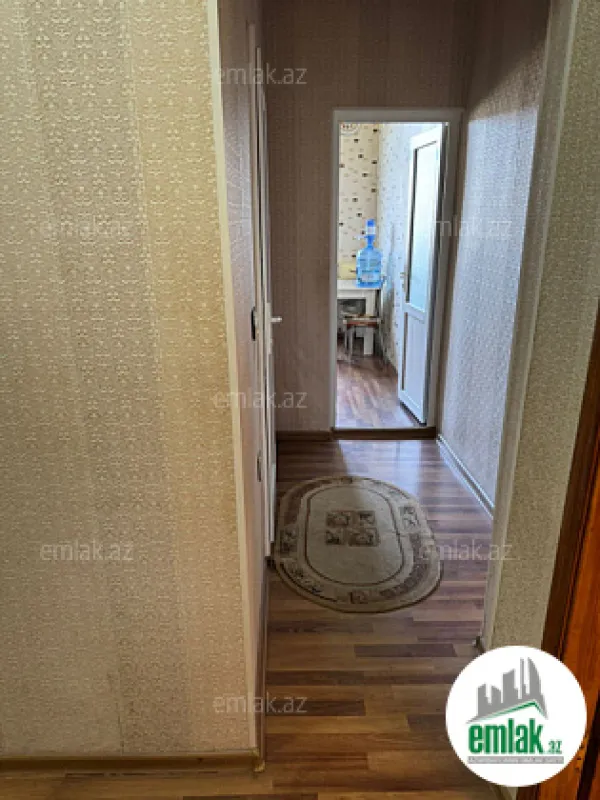 Satılır 3 otaqlı köhnə tikili 74 m²