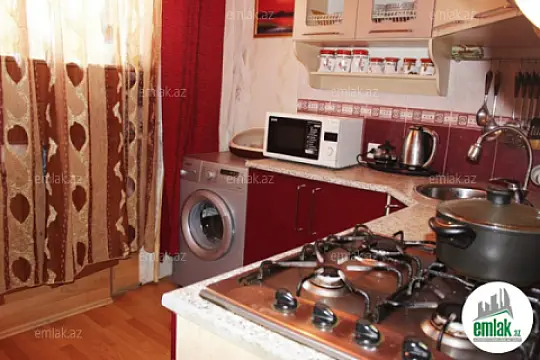 Satılır 2 otaqlı köhnə tikili 54.2 m²