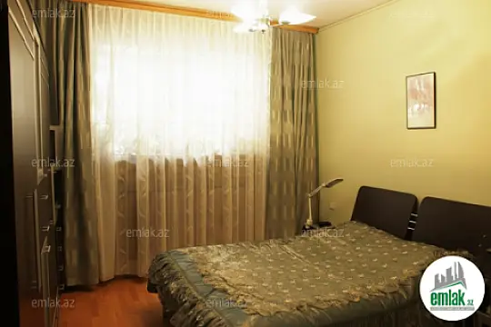 Satılır 2 otaqlı köhnə tikili 54.2 m²