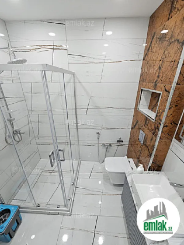 Satılır 2 otaqlı yeni tikili 65 m²