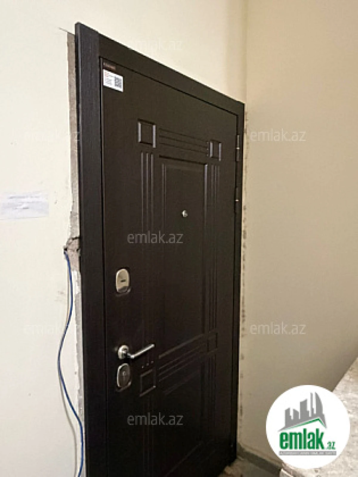 Satılır 3 otaqlı yeni tikili 80 m²