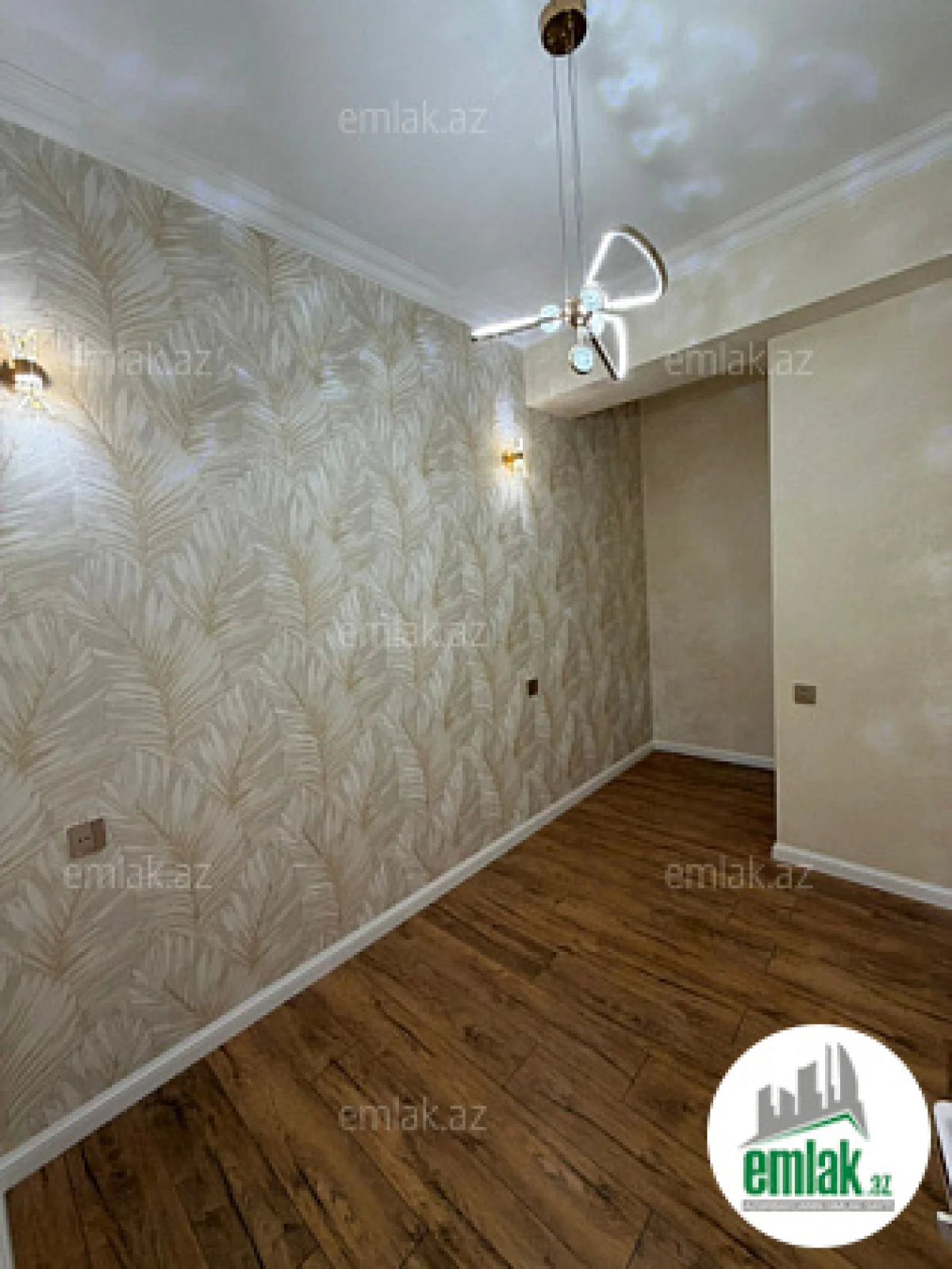 Satılır 3 otaqlı yeni tikili 80 m²