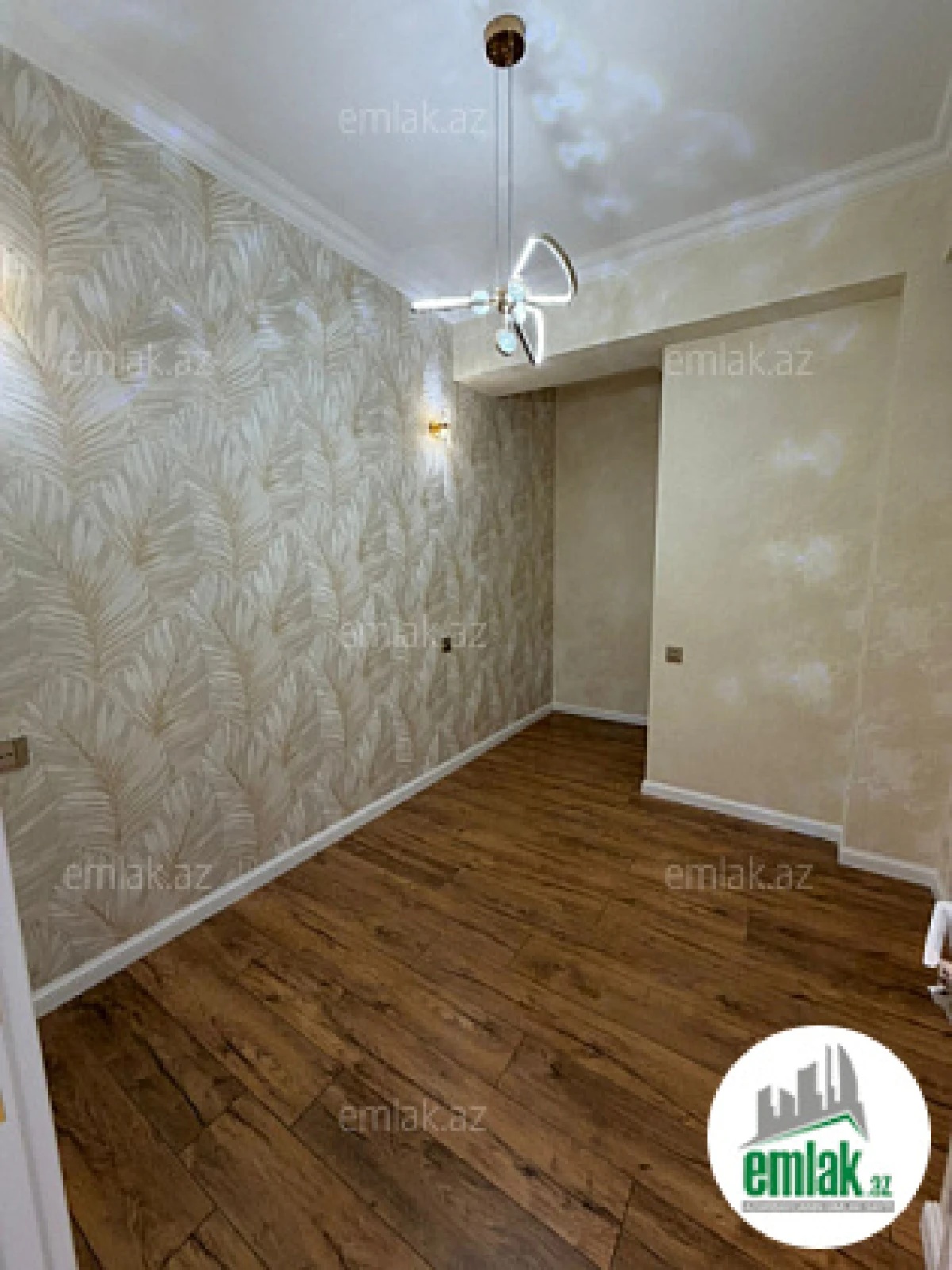 Satılır 3 otaqlı yeni tikili 80 m²