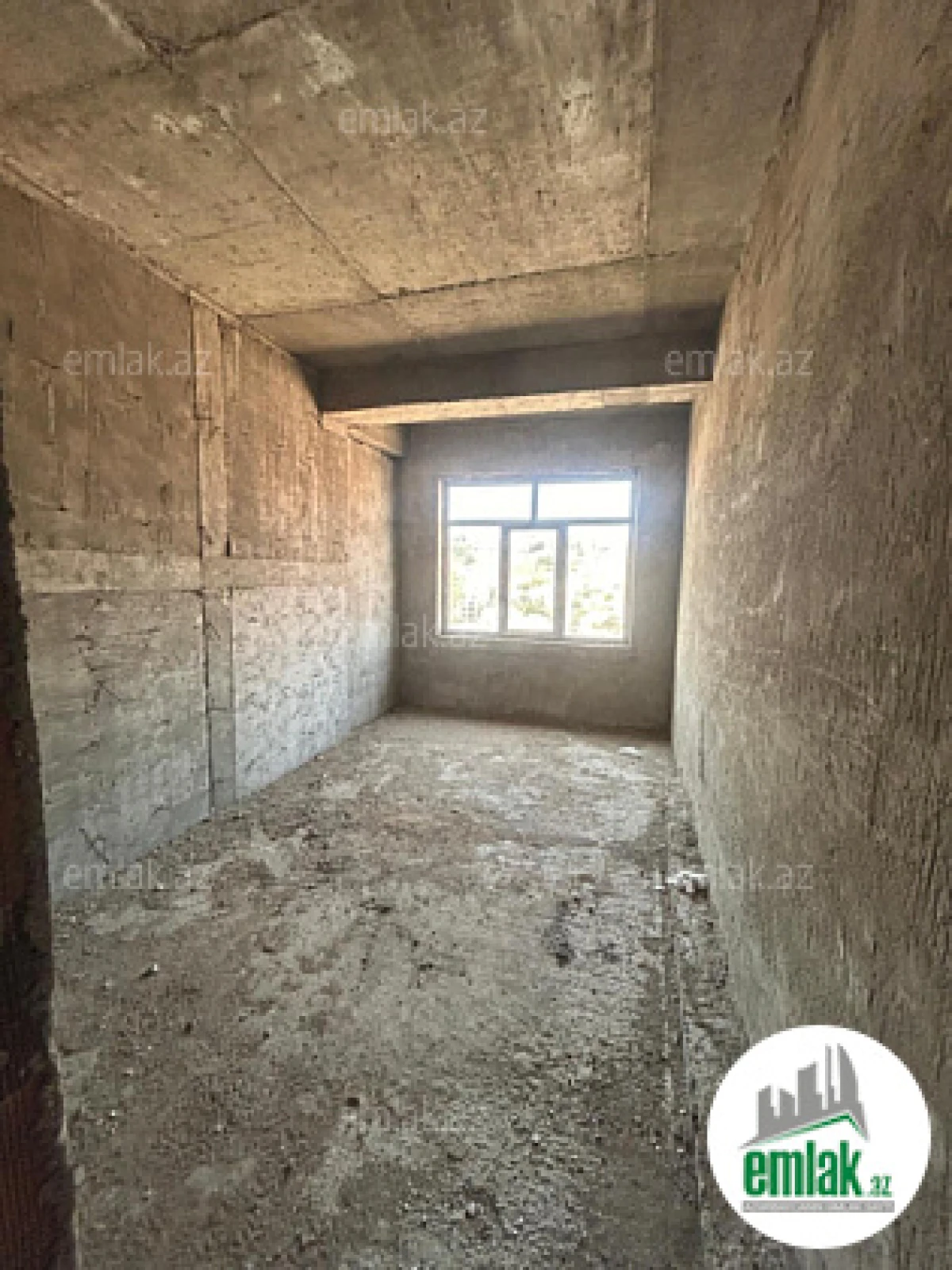 Satılır 3 otaqlı yeni tikili 130 m²