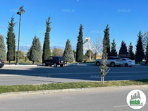 Satılır 4 otaqlı yeni tikili 143 m²