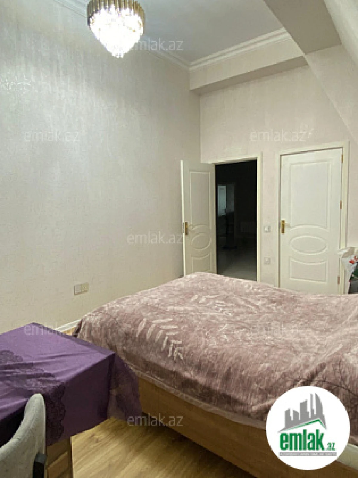 Satılır 4 otaqlı yeni tikili 143 m²