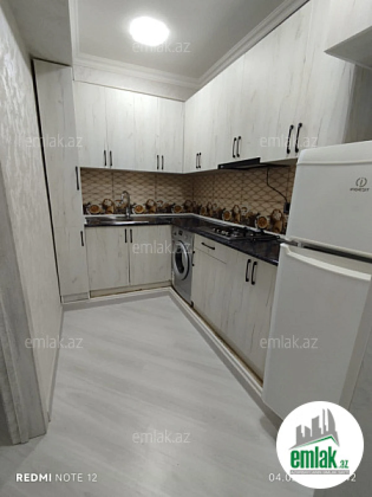 Satılır 3 otaqlı yeni tikili 54 m²