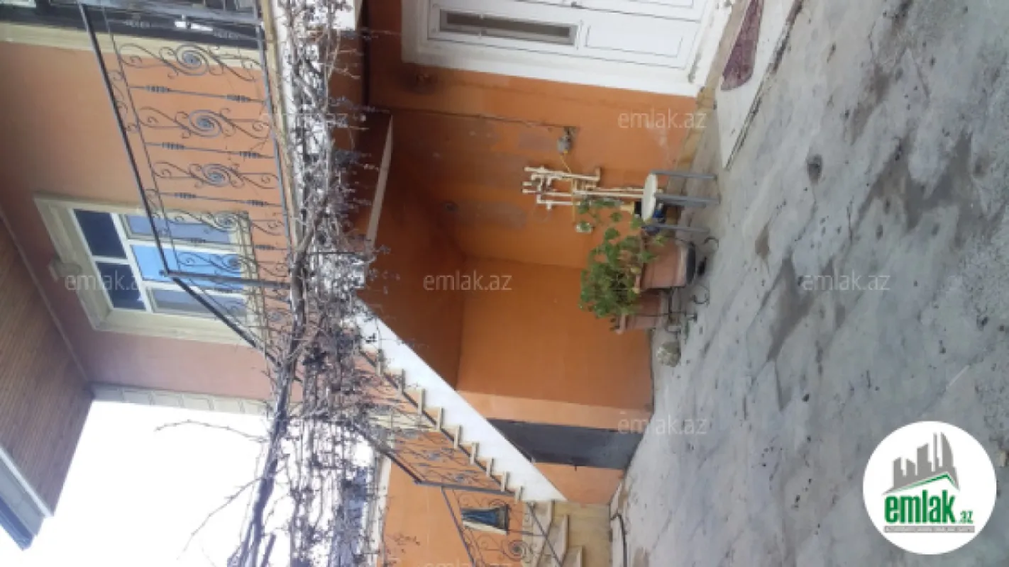 Satılır 7 otaqlı həyət evi 170 m²