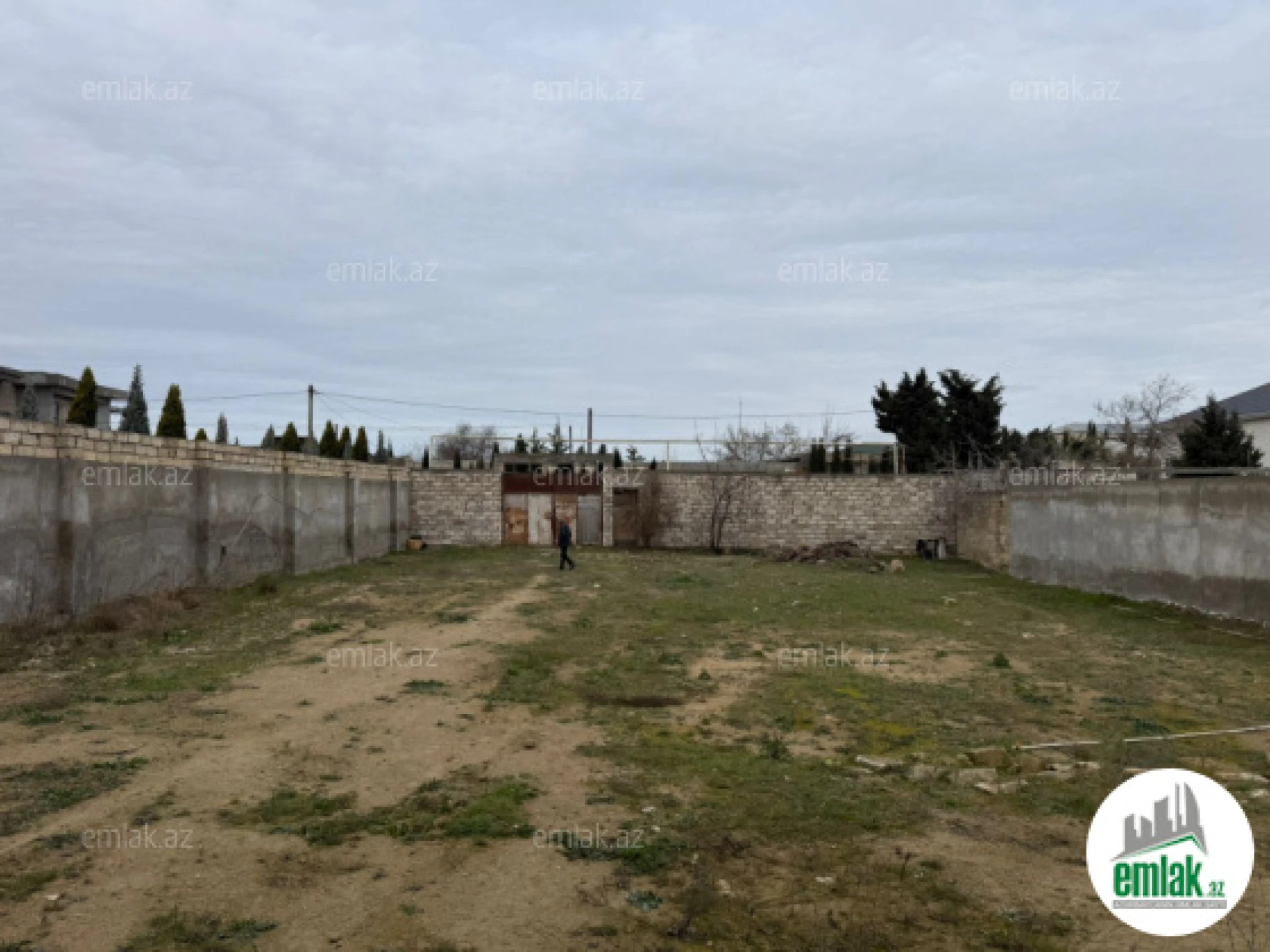 Satılır torpaq sahəsi 12 m²