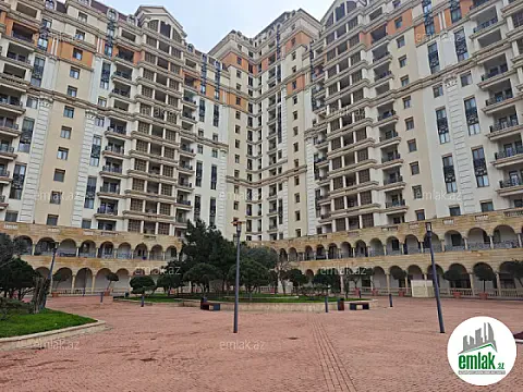 Satılır 4 otaqlı yeni tikili 230 m² — Bakı 4 otaq 230.00 m²