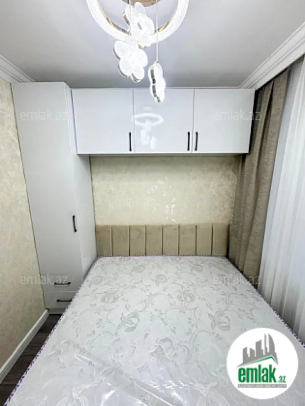 Satılır 2 otaqlı köhnə tikili 45 m²