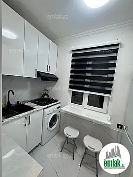 Satılır 2 otaqlı köhnə tikili 45 m²