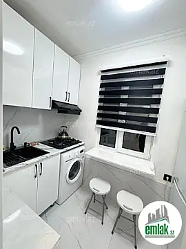 Satılır 2 otaqlı köhnə tikili 45 m²