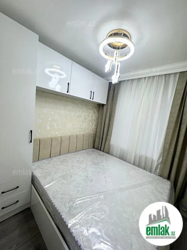 Satılır 2 otaqlı köhnə tikili 45 m²