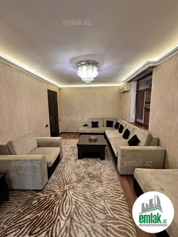 Satılır 2 otaqlı köhnə tikili 60 m²