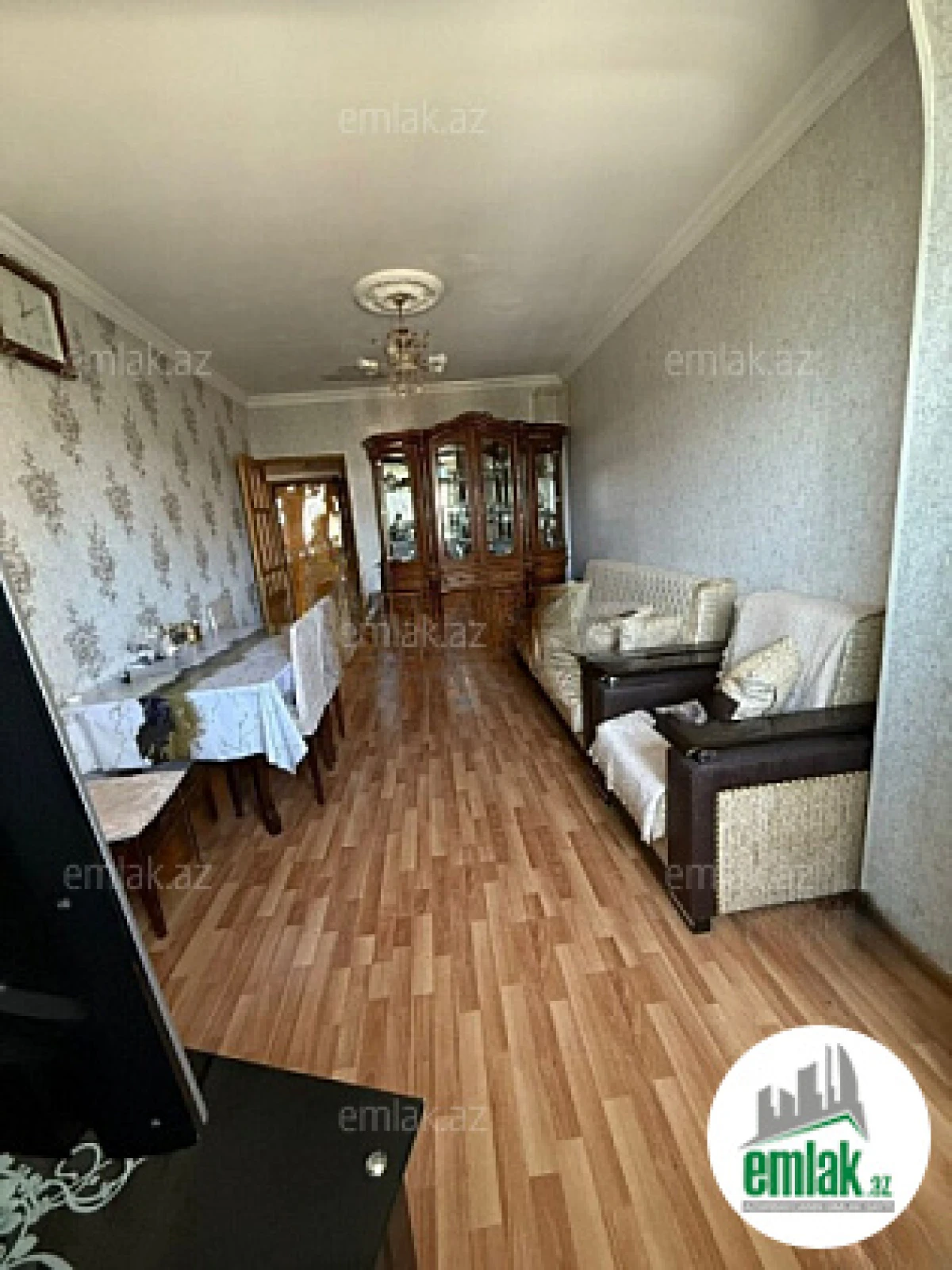 Satılır 2 otaqlı köhnə tikili 65 m²