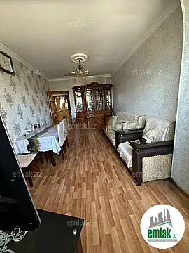 Satılır 2 otaqlı köhnə tikili 65 m²