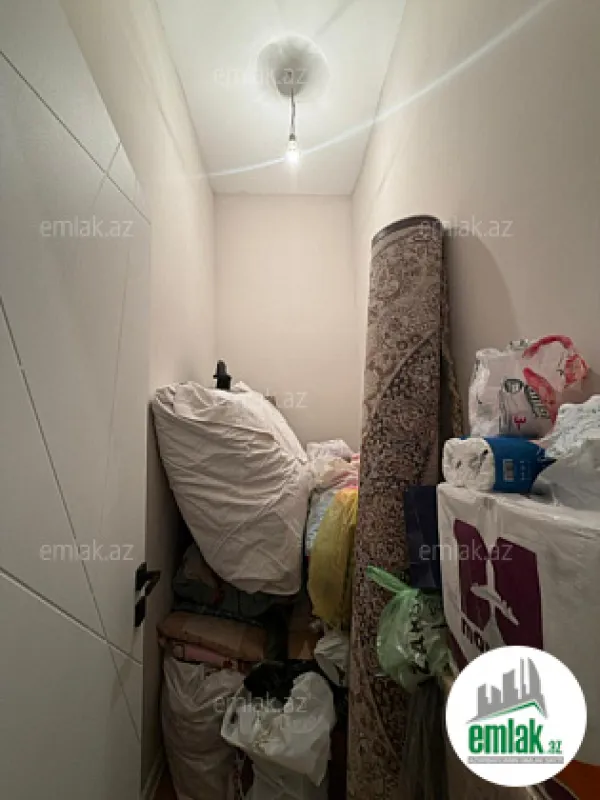 Satılır 4 otaqlı yeni tikili 130 m²