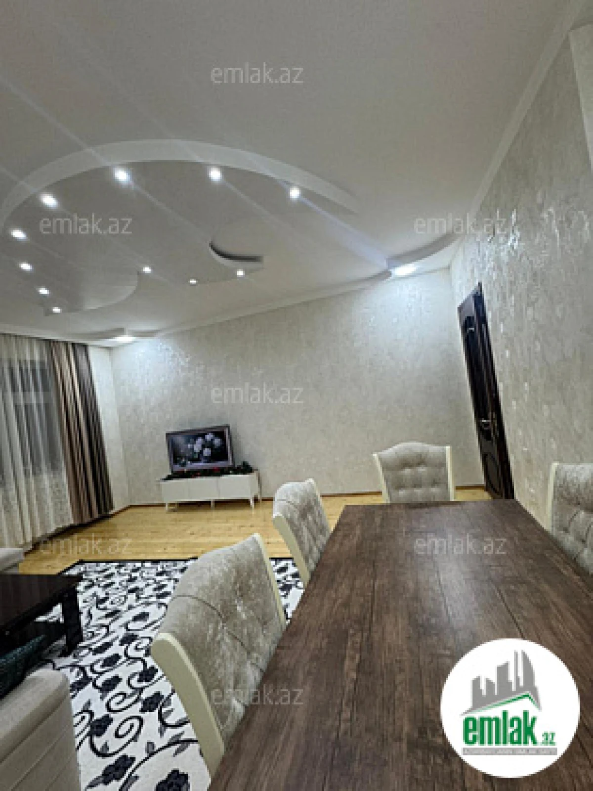 Satılır 2 otaqlı yeni tikili 90 m²