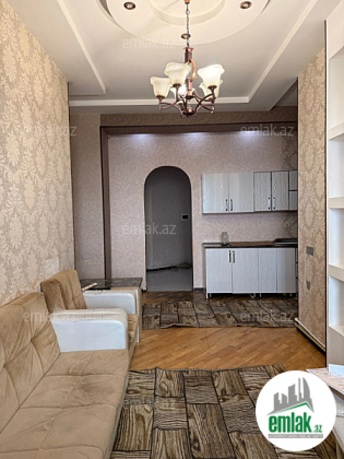 Satılır 3 otaqlı yeni tikili 100 m²