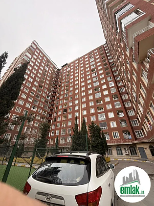 Satılır 3 otaqlı yeni tikili 100 m²