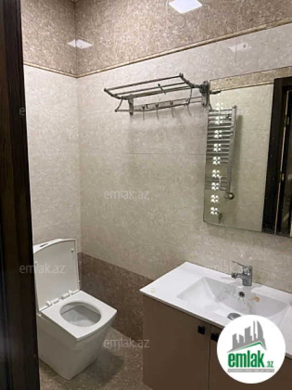 Satılır 3 otaqlı yeni tikili 100 m²