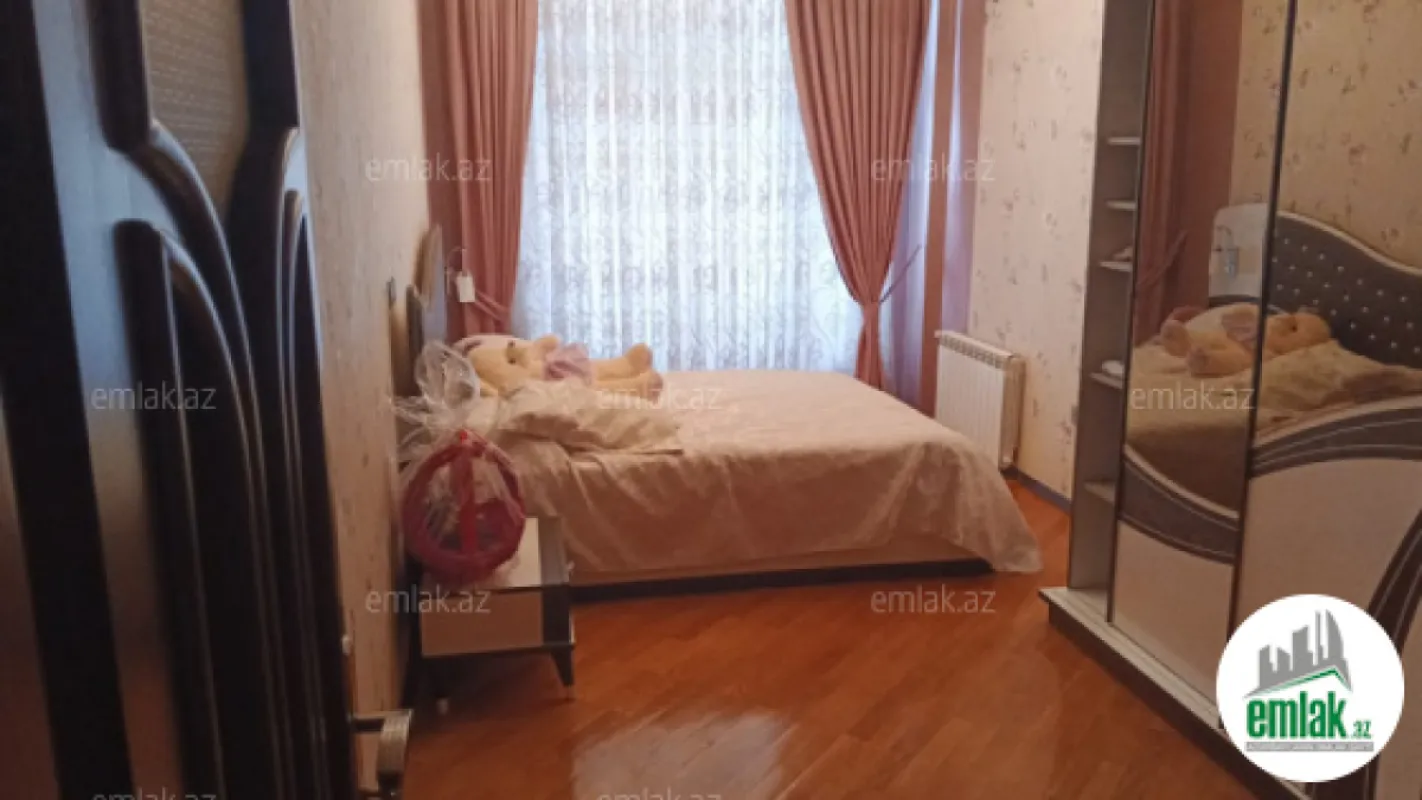 Satılır 4 otaqlı yeni tikili 170 m²