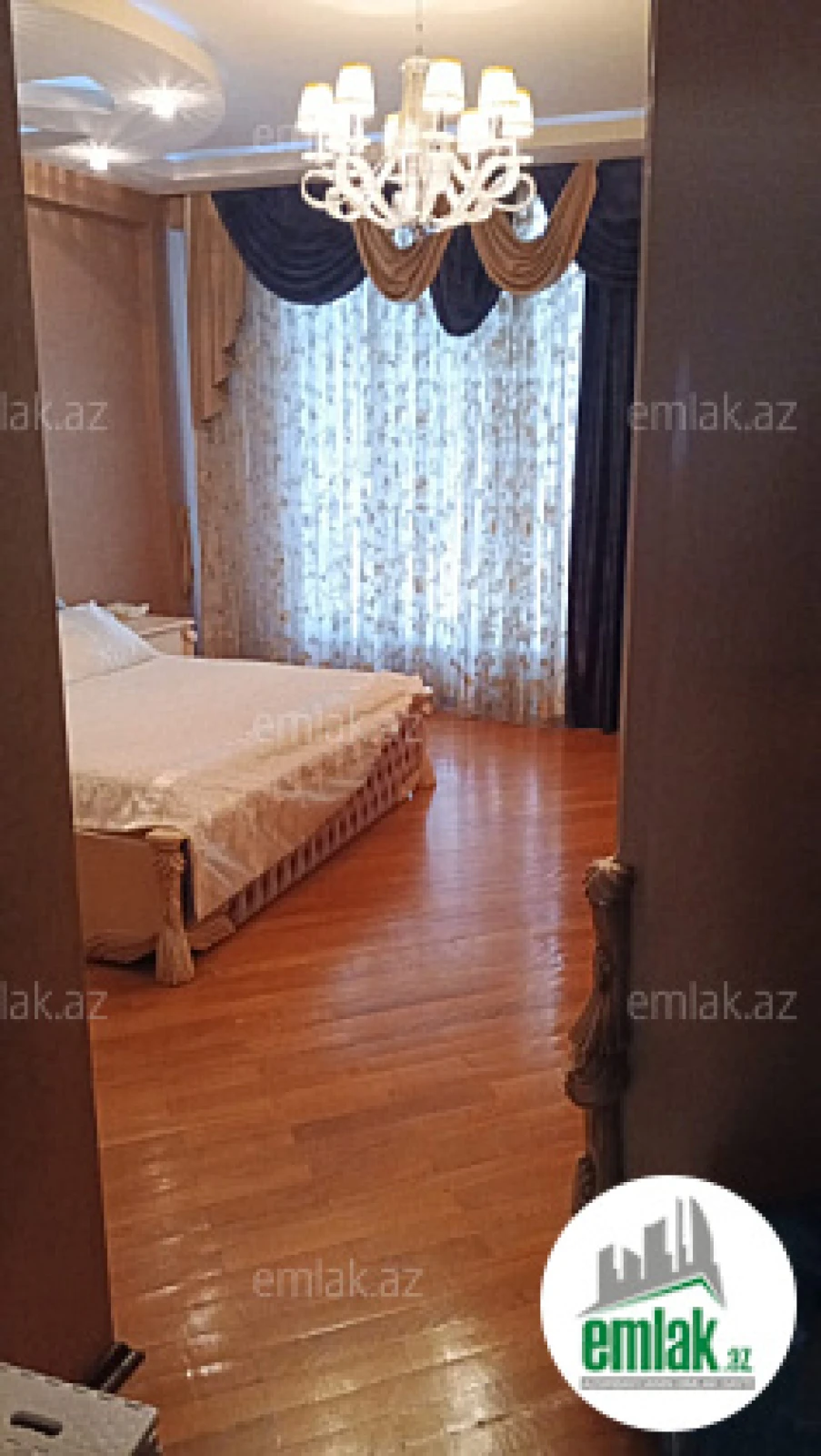 Satılır 4 otaqlı yeni tikili 170 m²