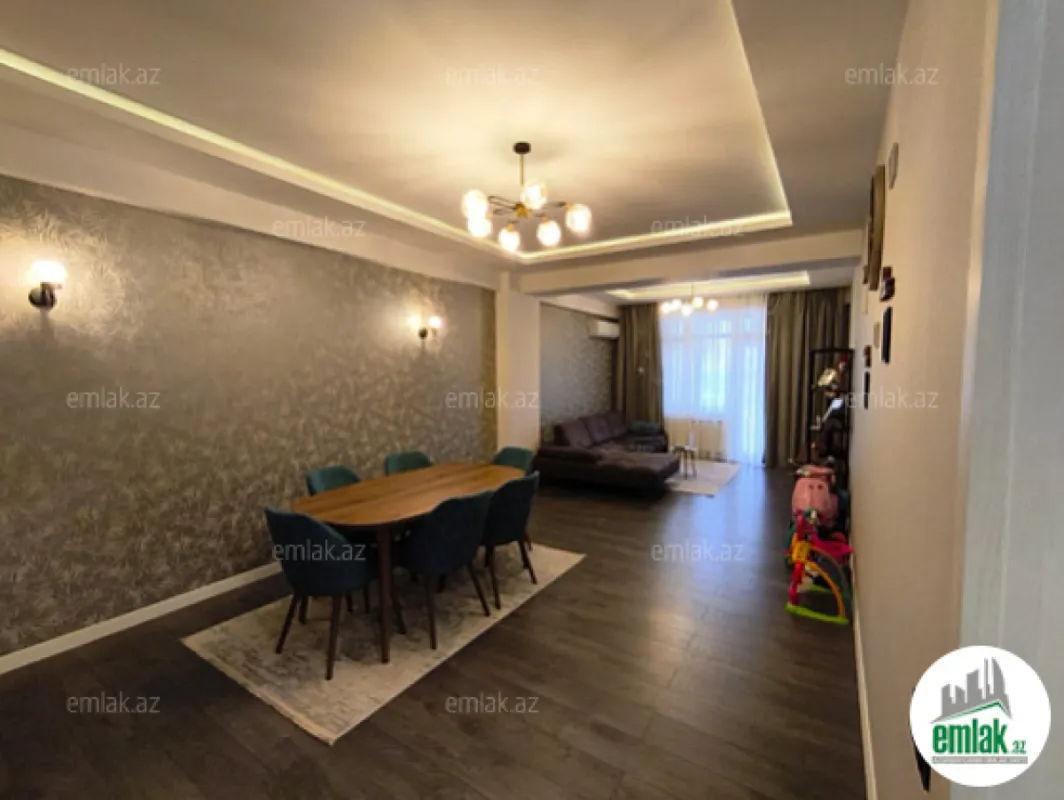 Satılır 3 otaqlı yeni tikili 122 m²