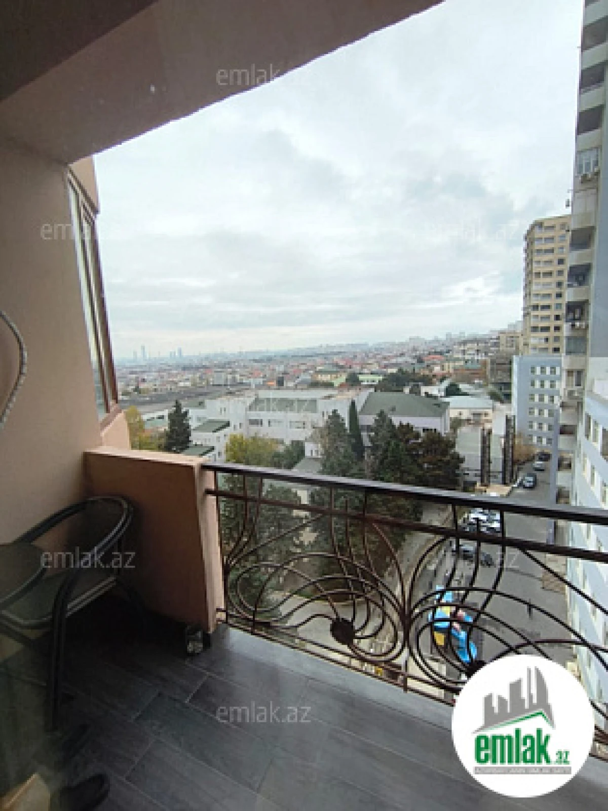 Satılır 3 otaqlı yeni tikili 122 m²