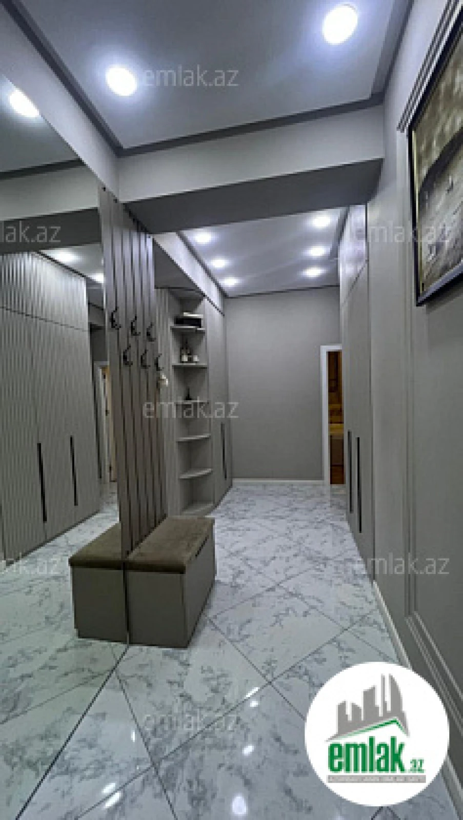 Satılır 4 otaqlı yeni tikili 125 m²