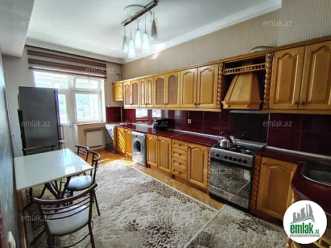 Satılır 3 otaqlı yeni tikili 124 m²