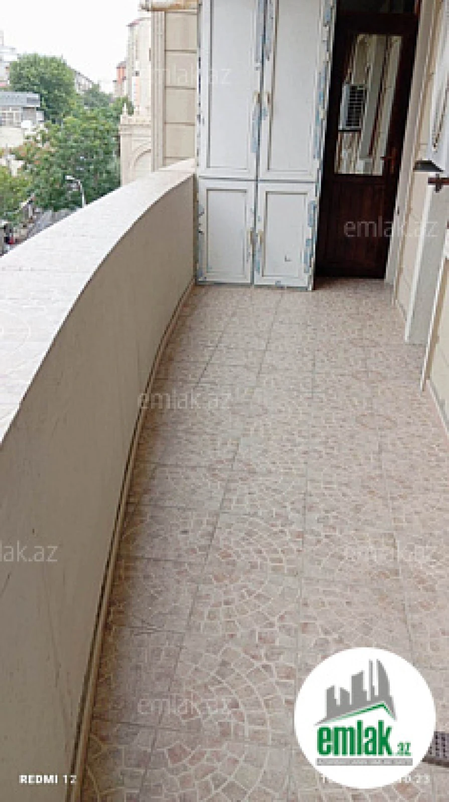 Satılır 4 otaqlı yeni tikili 120 m²