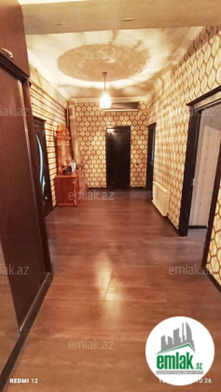 Satılır 4 otaqlı yeni tikili 120 m²