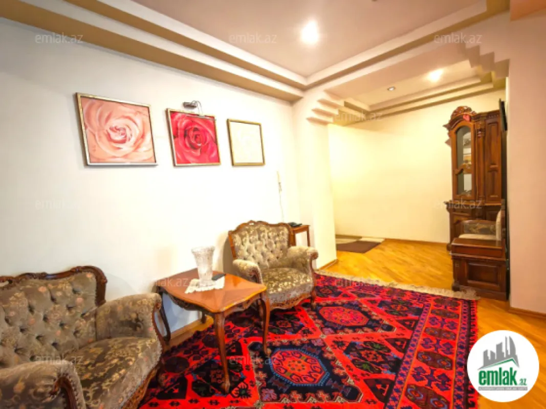 Satılır 4 otaqlı yeni tikili 223 m²