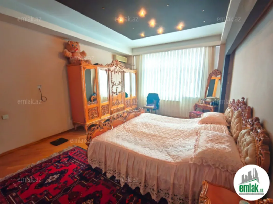 Satılır 4 otaqlı yeni tikili 223 m²