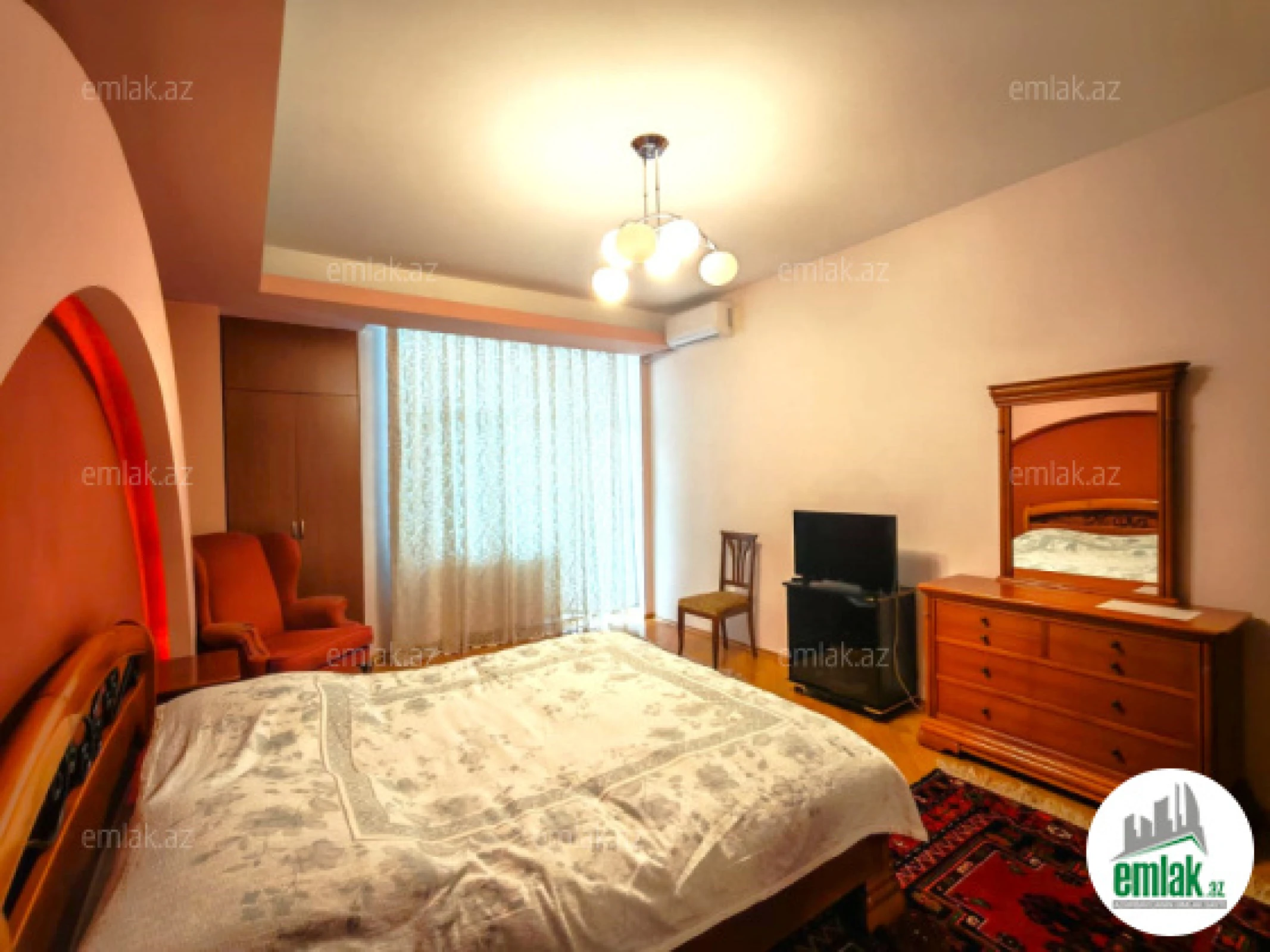 Satılır 4 otaqlı yeni tikili 223 m²