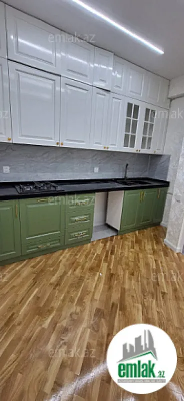 Satılır 3 otaqlı yeni tikili 100 m²