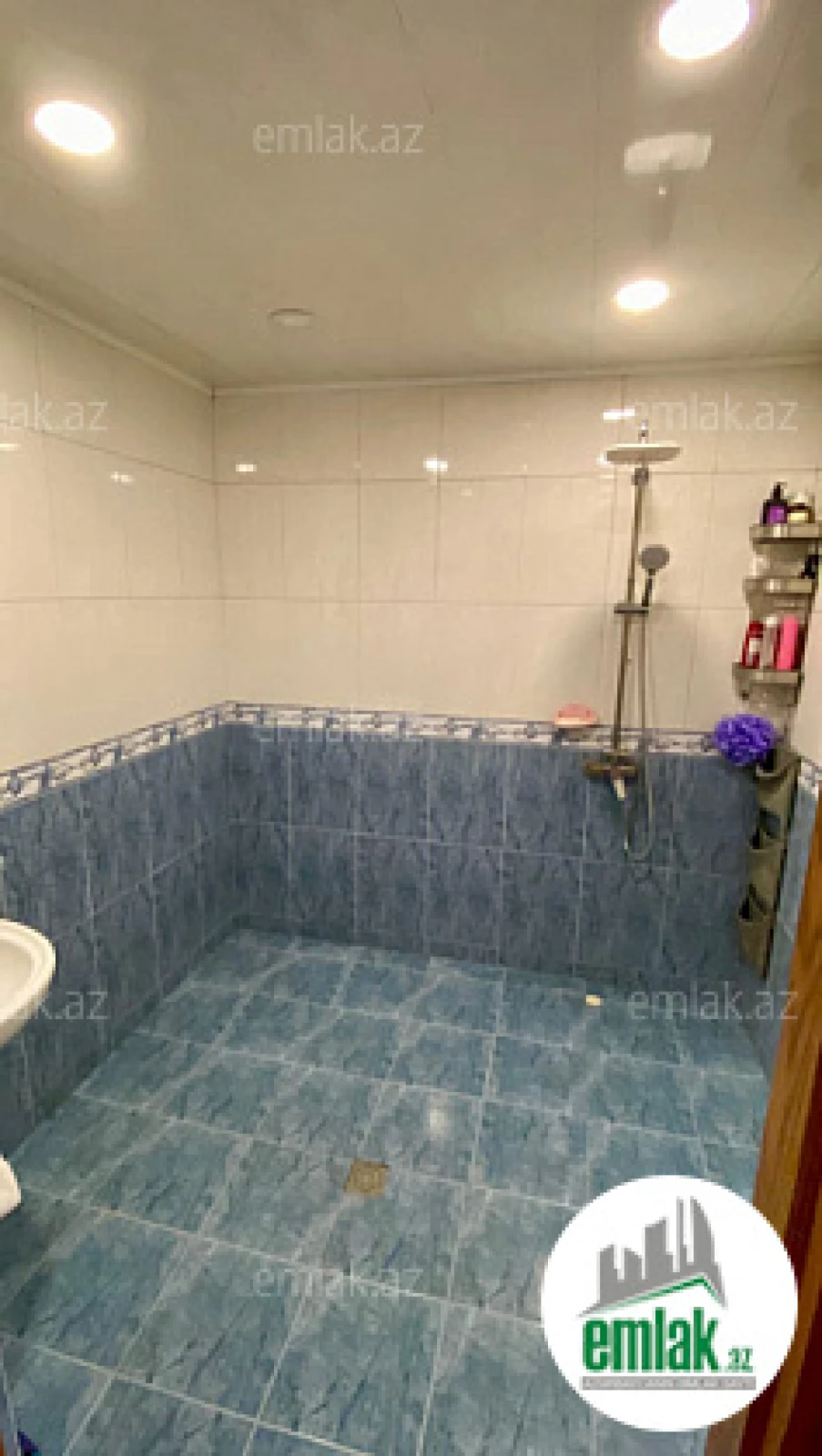 Satılır 3 otaqlı yeni tikili 141 m²