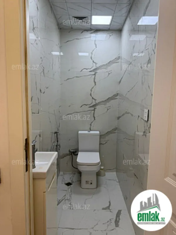 Satılır 3 otaqlı yeni tikili 113 m²