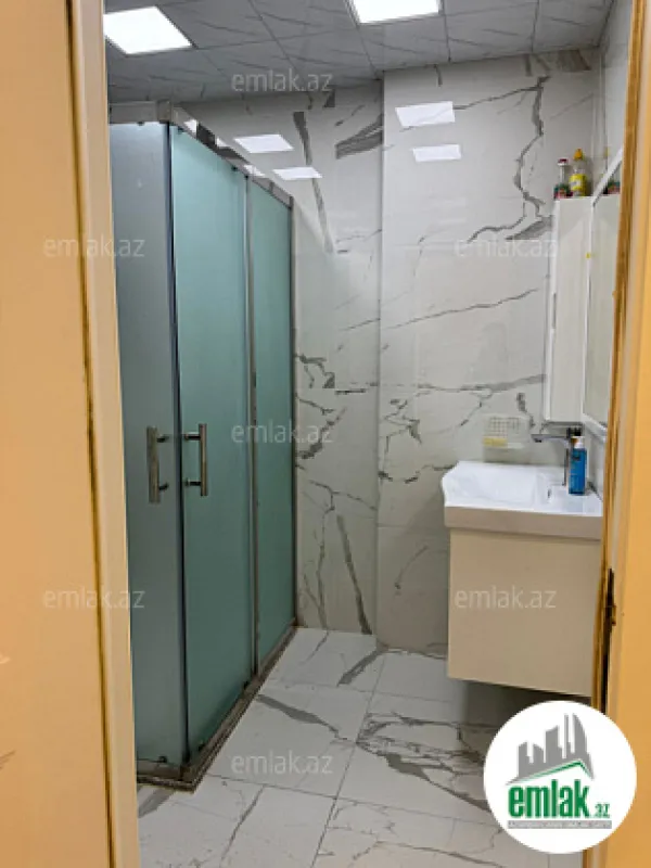 Satılır 3 otaqlı yeni tikili 113 m²