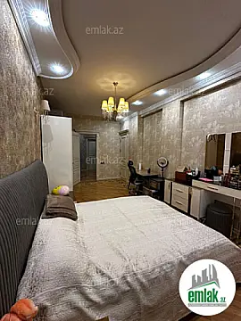 Satılır 3 otaqlı yeni tikili 150 m²