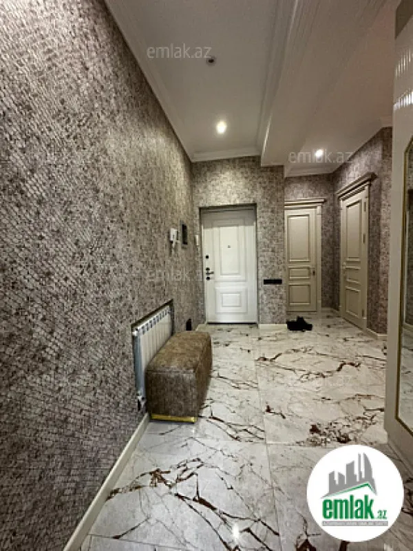 Satılır 3 otaqlı yeni tikili 150 m²