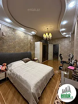 Satılır 3 otaqlı yeni tikili 150 m²