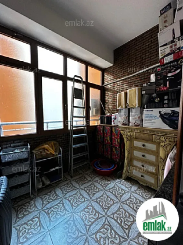 Satılır 3 otaqlı yeni tikili 150 m²