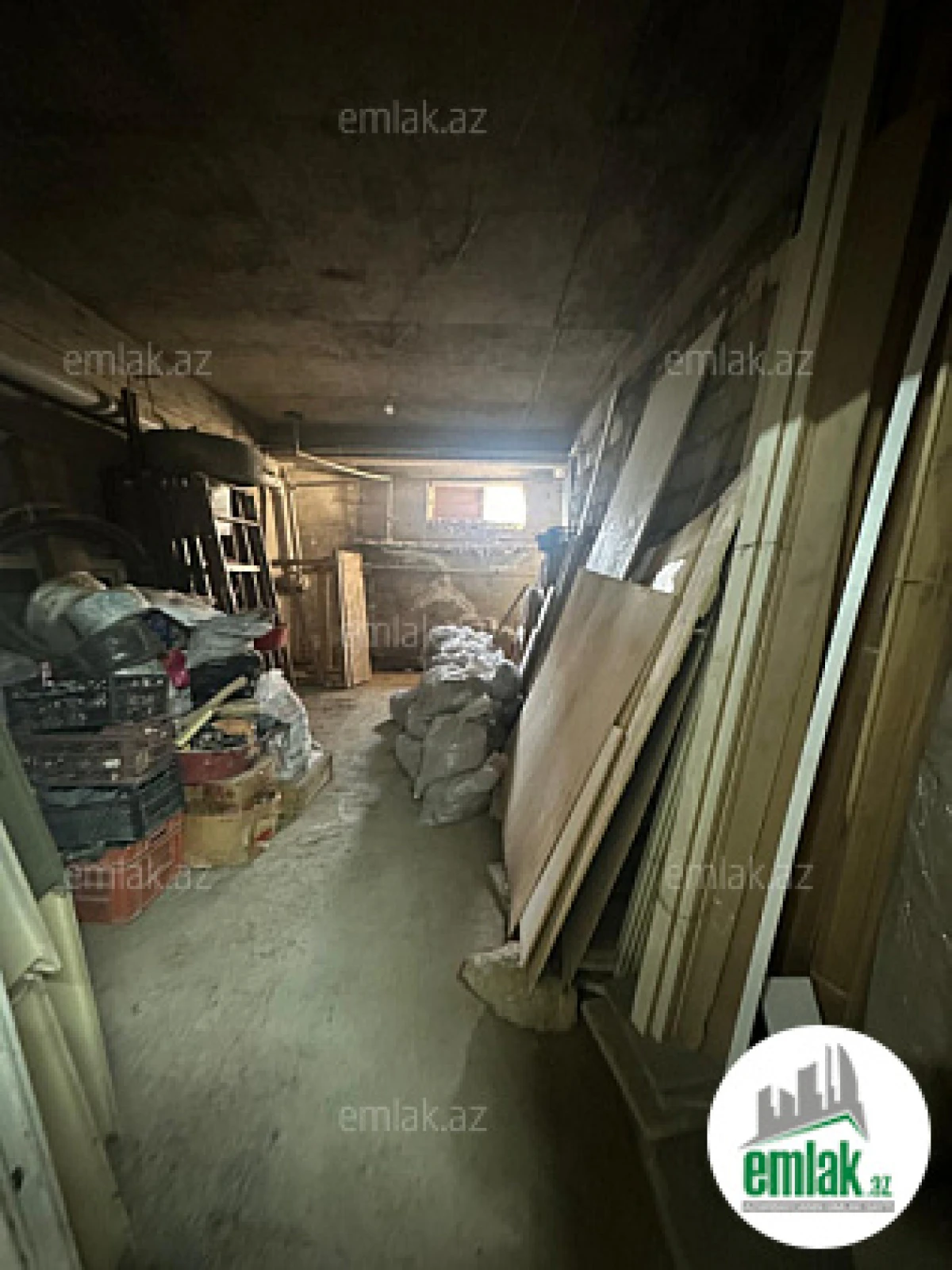 Satılır 1 otaqlı obyekt 210 m²