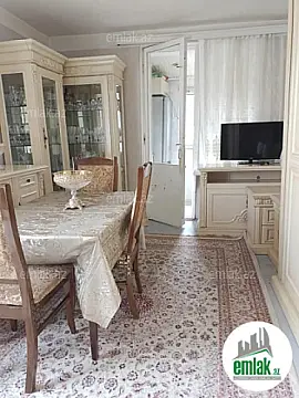 Satılır 2 otaqlı köhnə tikili 45 m² — Bakı, 8-ci kilometr 2 otaq 45.00 m²