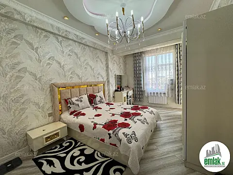 Satılır 3 otaqlı yeni tikili 100 m²