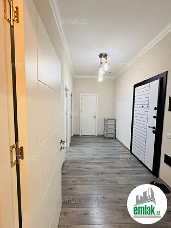 Satılır 3 otaqlı yeni tikili 70 m²